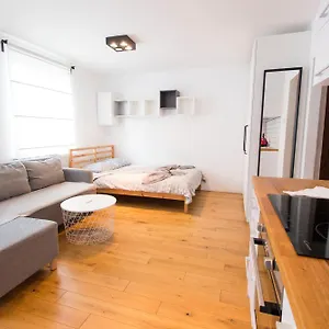 Happyestate Ul Biskupia Old Town Apartament
